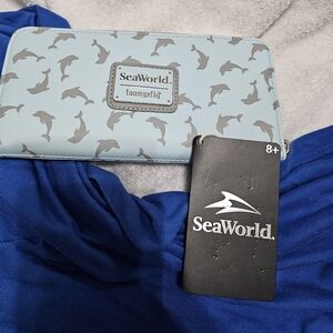 Loungefly SeaWorld Blue and Gray Dolphin Wallet